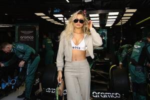 Jutta Leerdam bij de formule 1