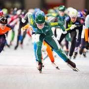 Marijke Groenewoud op kop van het peloton in Groningen